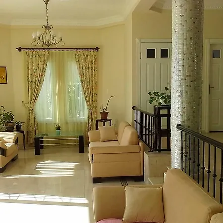Private 3 Bedrooms Gold City Willa Alanya