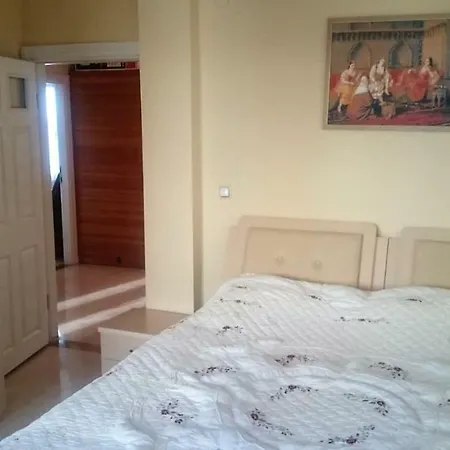 Private 3 Bedrooms Gold City Vilă *